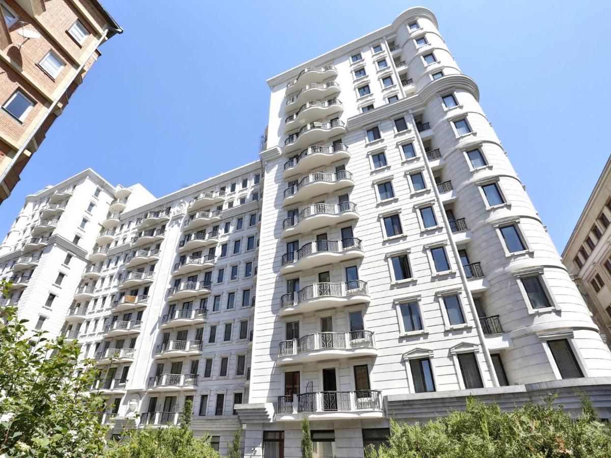 Downtown Two-Bedrom Apartment Tiflis Exterior foto